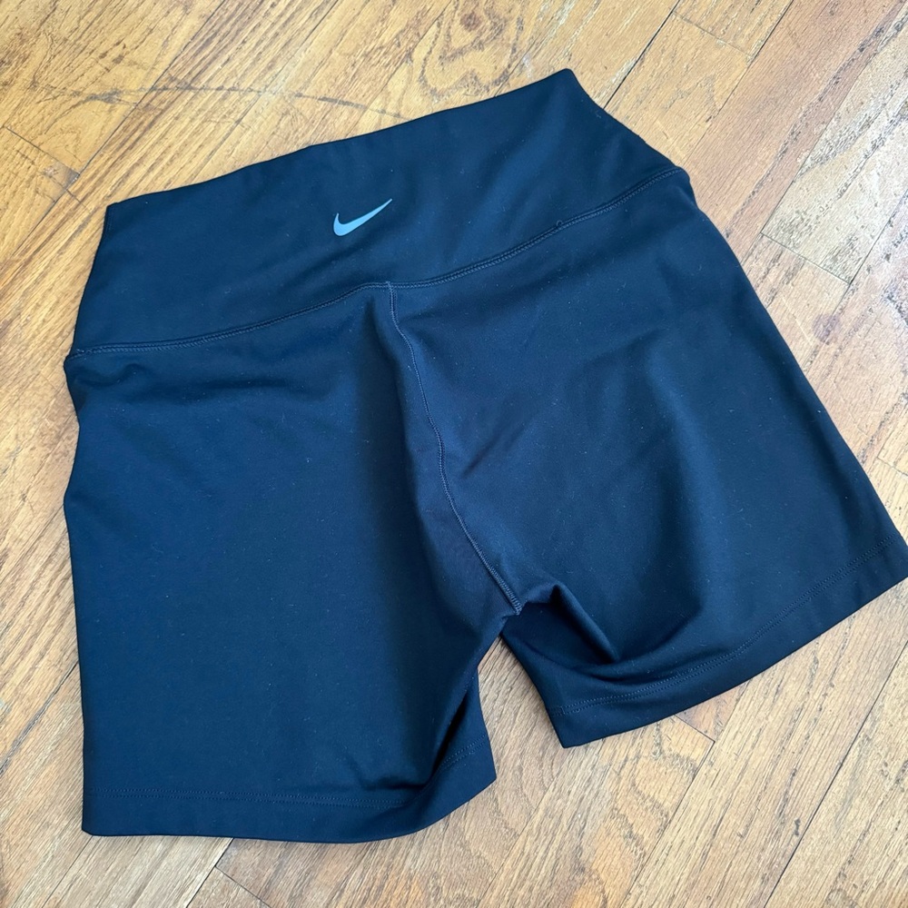 Nike One Dri-Fit Medium Black Shorts